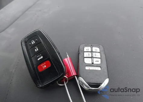 2022 Honda Odyssey Elite z USA, uszkodzony, nr VIN 5FNRL6H96NB043724